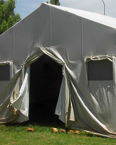 Изготавливаем солдатские палатки в Сосновке вместимостью <strong>до 70 человек</strong>